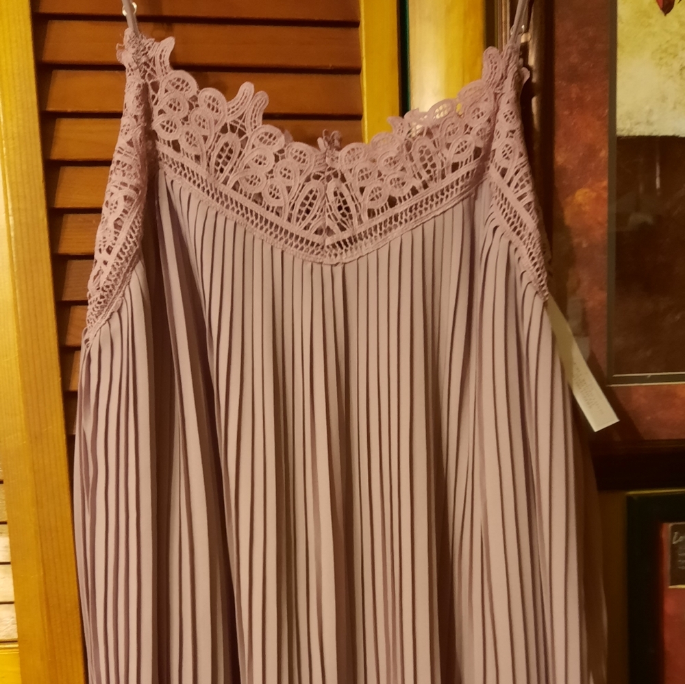 Vici Clothing Company Wildest Dreams Pleated Dress Size L